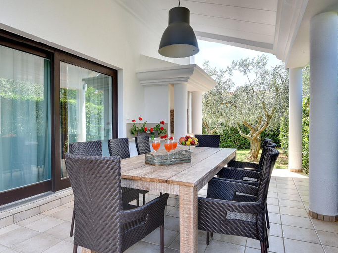 Others 4, Villa in Medulin with Private Pool, Medulin