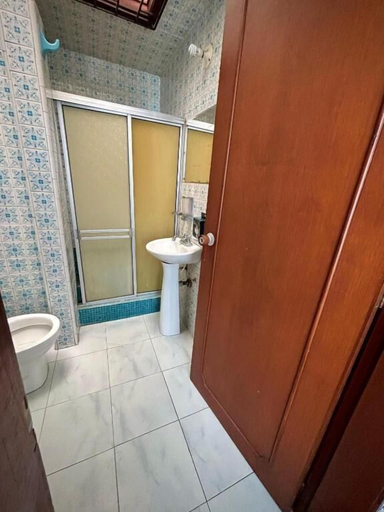 Bathroom 5, Kuyay Yachi Hostel, Santafé de Bogotá