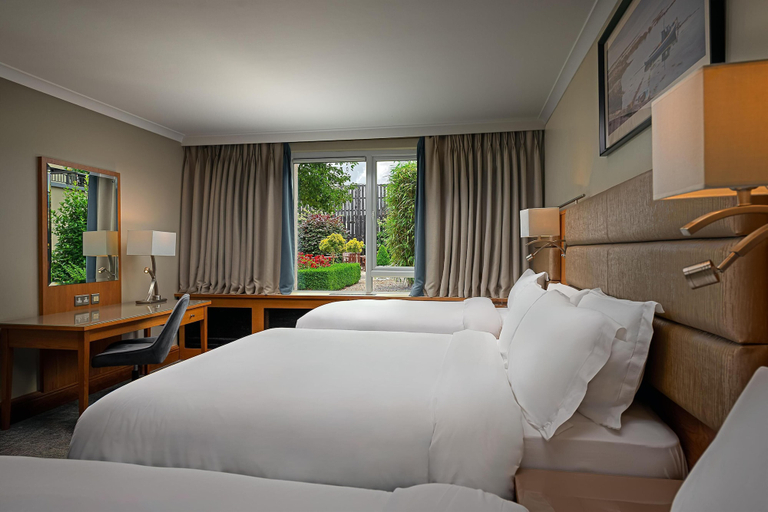 Bedroom 3, Radisson Blu Hotel & Spa, Limerick