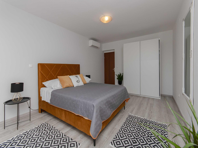 Bedroom 3, Villa Green Castle - Five bedroom villa with swimming pool, Omiš