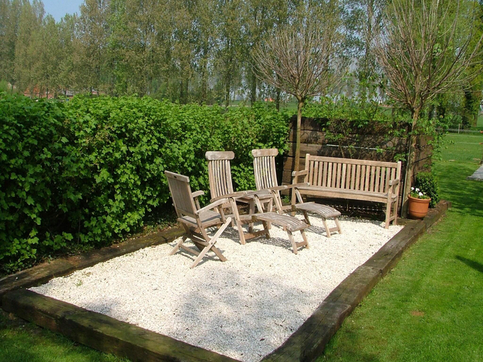 Others 4, Apartment in Maldegem with Scenic Terrace, Oost-Vlaanderen