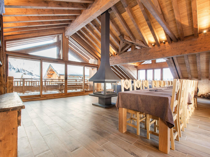 Others 3, Vanoise Chalet in Prime Location, Savoie