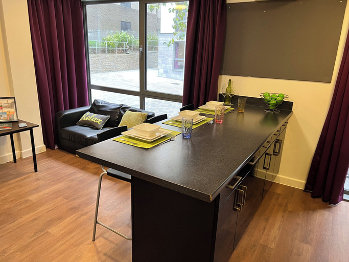 Others 3, 4 Bed Apartment @ Astor House by Pureserviced, Plymouth