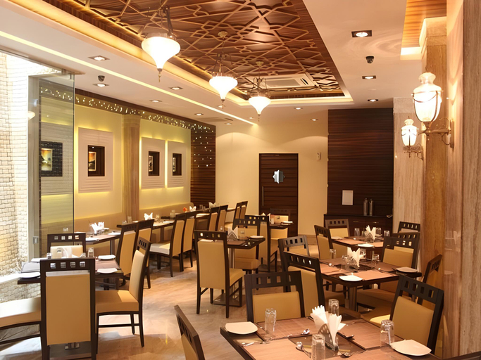 Food & Drinks 5, Pristine Residency, Ahmadabad
