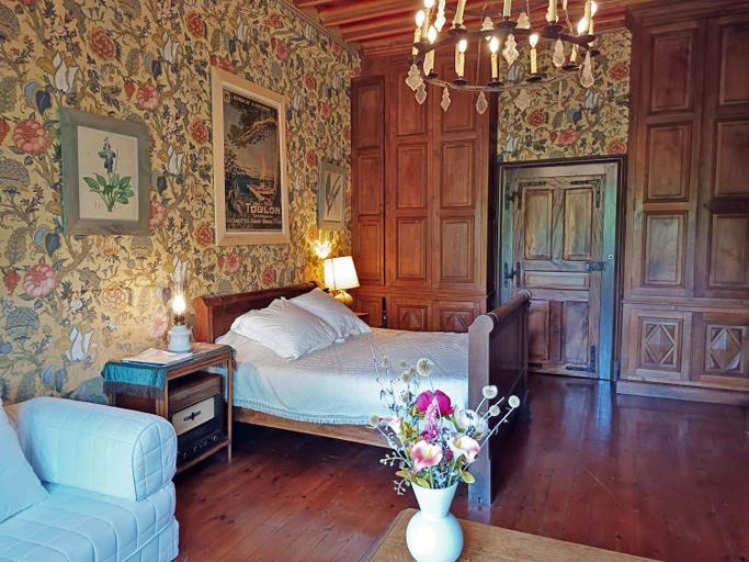Bedroom 2, Chateau de Coubloust, Indre