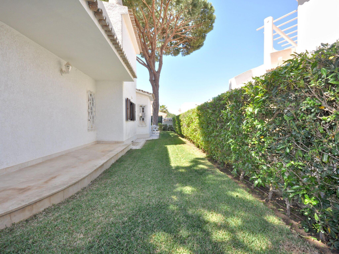Others 4, Villa in Vilamoura with Pool Near Golf Courses, Loulé