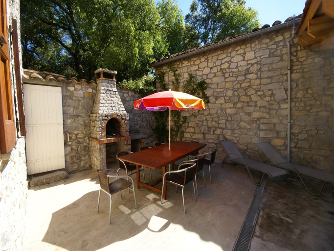 Others 3, Hilltop Stay near Beaulieu, Ardèche