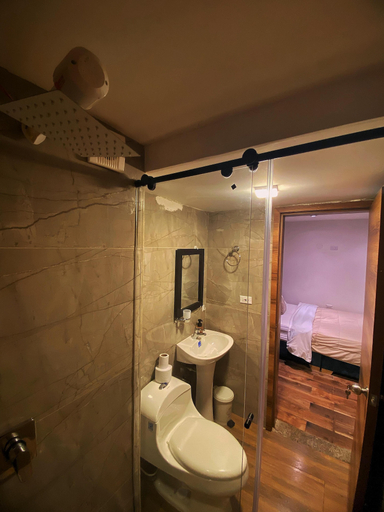 Bathroom 5, SWEET COLOMBIAN HOME, Santafé de Bogotá