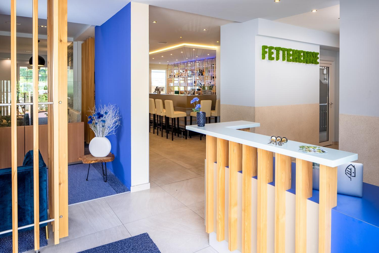 Public Area 3, Kristallhotel Fettehenne, Leverkusen