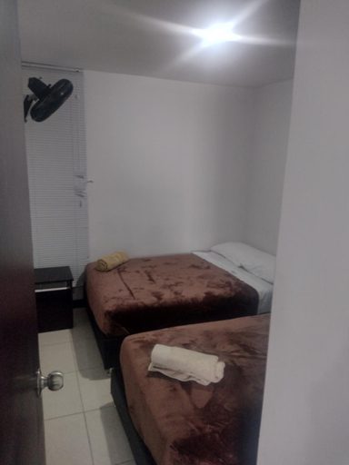 Bedroom 3, Apartamento a 5 minutos del parque del cafe con Piscina, Circasia