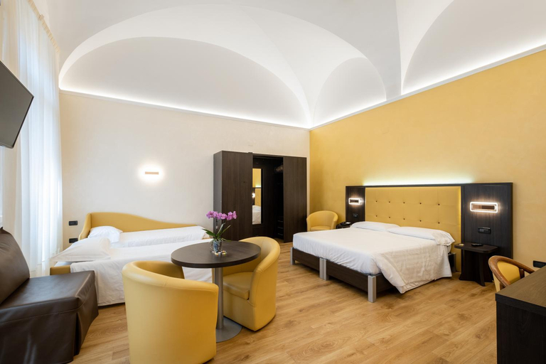 Bedroom 3, Hotel Santa Prisca, Rome