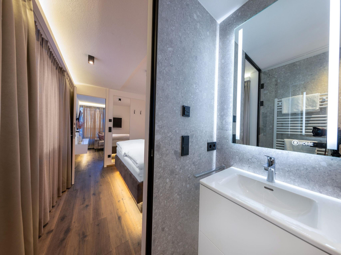 Bathroom 3, Apartment in Bramberg with Mountain Views, Zell am See