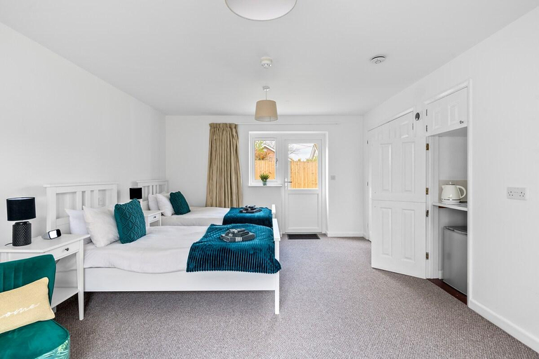 Others 4, Number 4 - Lytton Tree Lodge, Reydon, Southwold, Suffolk