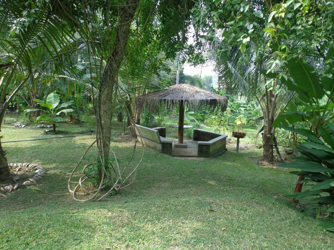 Others 3, Airport Green Villa, Katana