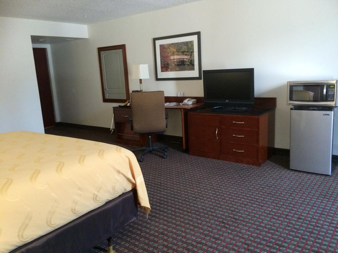 Bedroom 3, Quality Inn Acworth North, Cobb