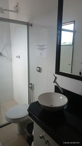 Bathroom 2, Ribeiro Flat, Araxá