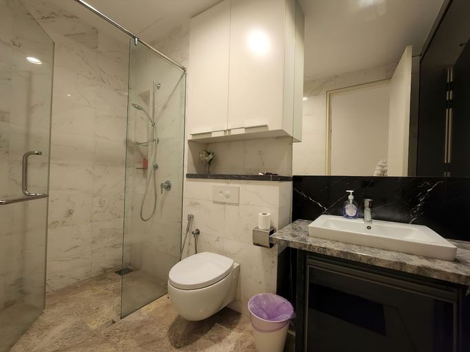 Bathroom 5, The Platinum Suites by Emily in Town, Kuala Lumpur