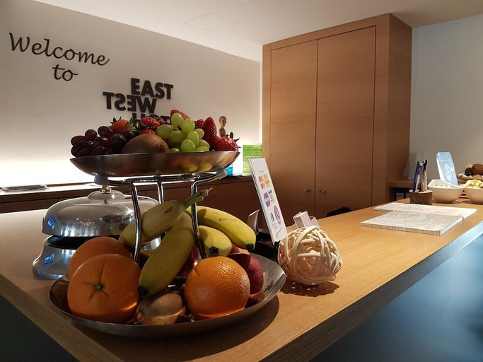 Food & Drinks 5, East West Hotel Basel, Basel