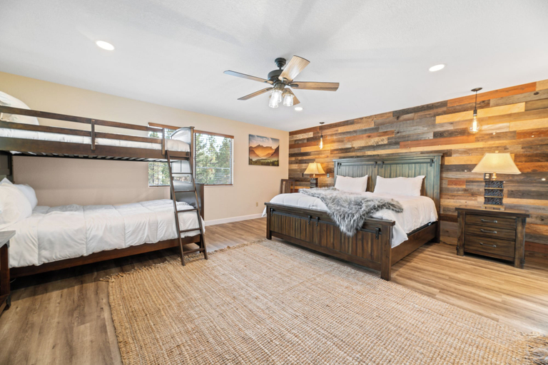 Bedroom 2, The Bear Den, San Bernardino