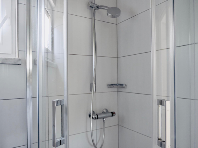 Bathroom 2, Villa Tonika -Two Bedroom Apartment with Terrace A1, Selca