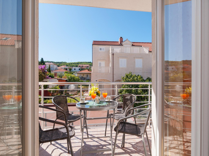 Others 5, Apartments Island Beat - Two Bedroom Apartment with Balcony A6 ST, Supetar