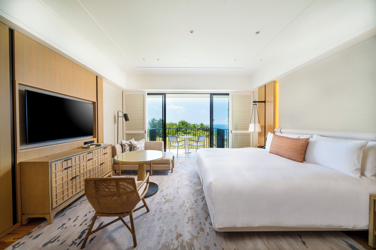 Bedroom 4, Halekulani Okinawa, Onna