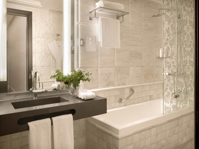 Bathroom 4, Hotel Unico Madrid, Madrid