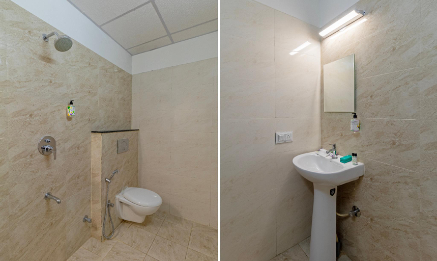 Bathroom 4, Treebo Raghavendra Tranquil Inn Bellandur, Bangalore
