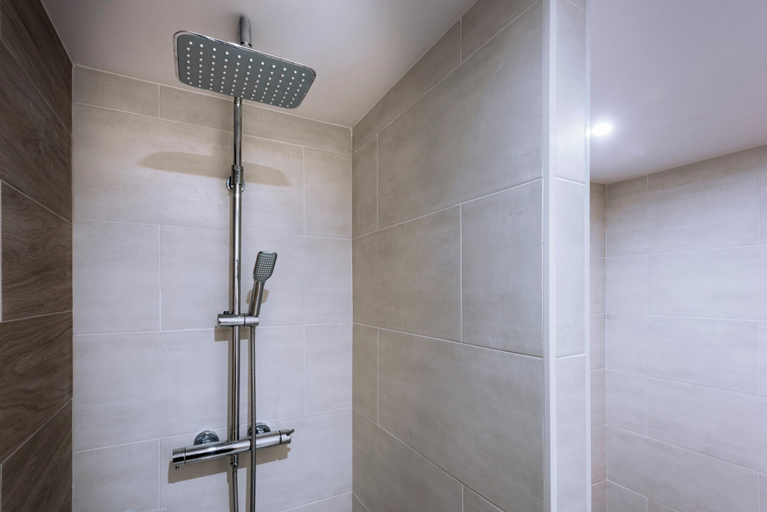 Bathroom 4, 4R Salou Park Resort II, Tarragona