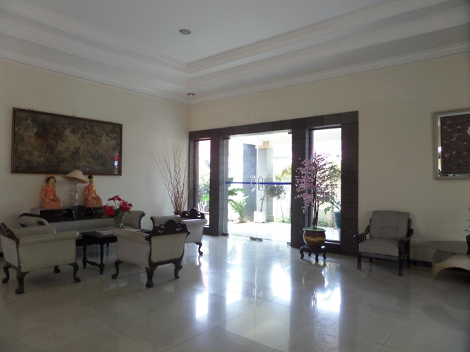 Public Area 2, Hotel Armi Malang, Malang