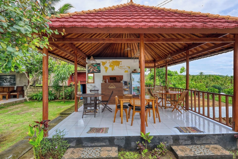 Food & Drinks 5, Mahendra Cottage, Klungkung