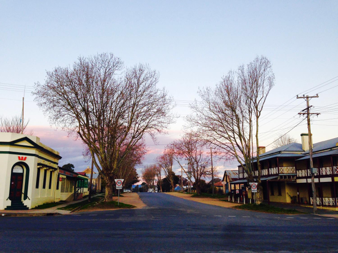 Food & Drinks, Wallace Lodge - beautiful Braidwood PID-STRA-16871, Palerang - Pt B
