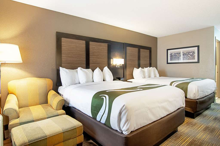 Bedroom 4, Quality Inn Villa Rica, Carroll