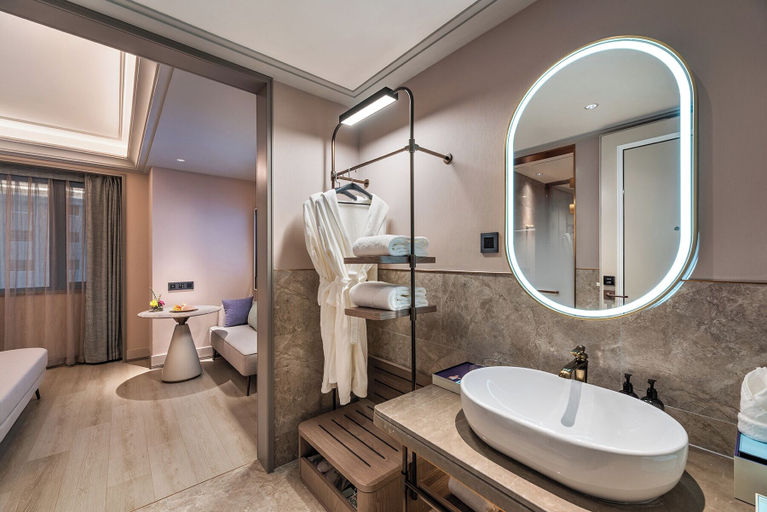 Bathroom 4, Mercure Ningbo Yinzhou, Ningbo