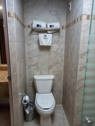 Bathroom 4, Soleil Business Class Celaya, Celaya