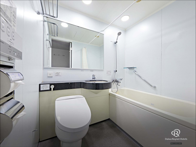 Bathroom 4, Daiwa Roynet Hotel Shin-Yokohama, Yokohama