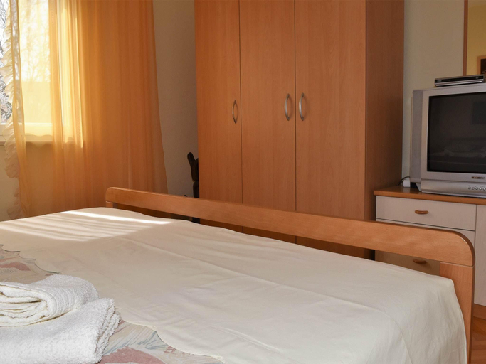 Bedroom 2, Apartment Manigo - Three bedroom apartment, Supetar