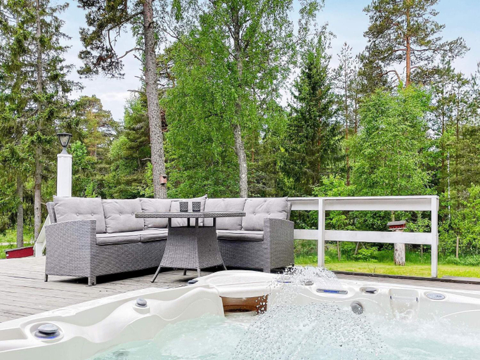 Sport & Beauty 2, star holiday home in VADDO-By Traum, Norrtälje