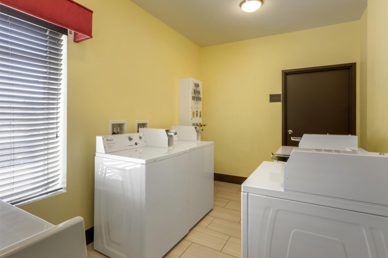 Bathroom, Best Western Plus Gallup Inn & Suites, McKinley