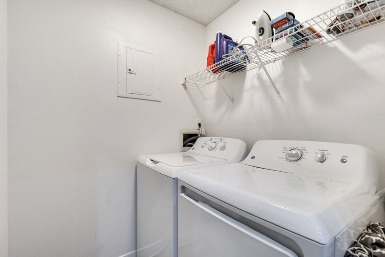Others 1, 2Bedroom 2Bath Water View Apartment, Broward