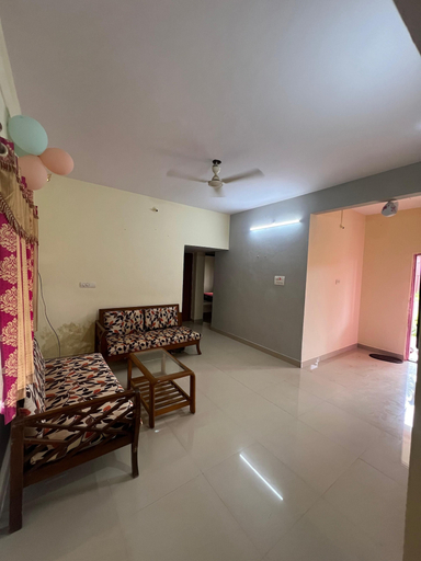 Others 5, Laxmi villa, Varanasi