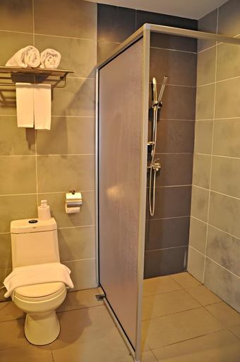 Bathroom 4, Zara's Boutique Hotel @ Harbour City, Kota Kinabalu