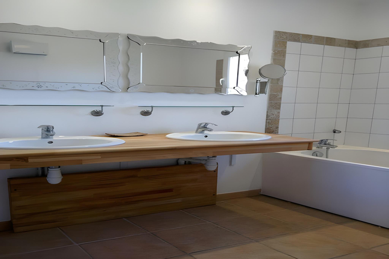 Bathroom 5, Cosy Villa With Pool, Aude