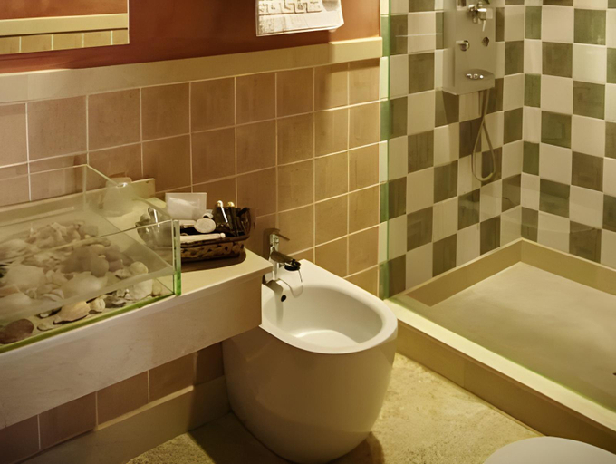 Bathroom 3, AROHAZ Hotel & Restaurante, Cádiz