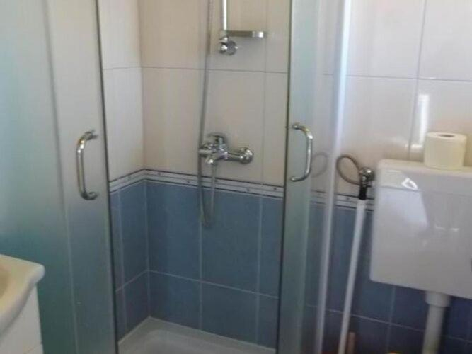 Bathroom 2, Apartments Sunce - One Bedroom Apartment with Sea View and Terrace, Murter