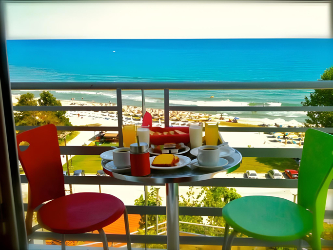 Food & Drinks 5, Panorama Suites & Spa - Adults Only, Thessaly