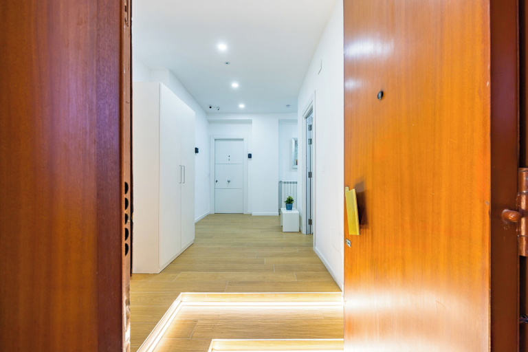 Others 4, Carlo III guest house, Napoli