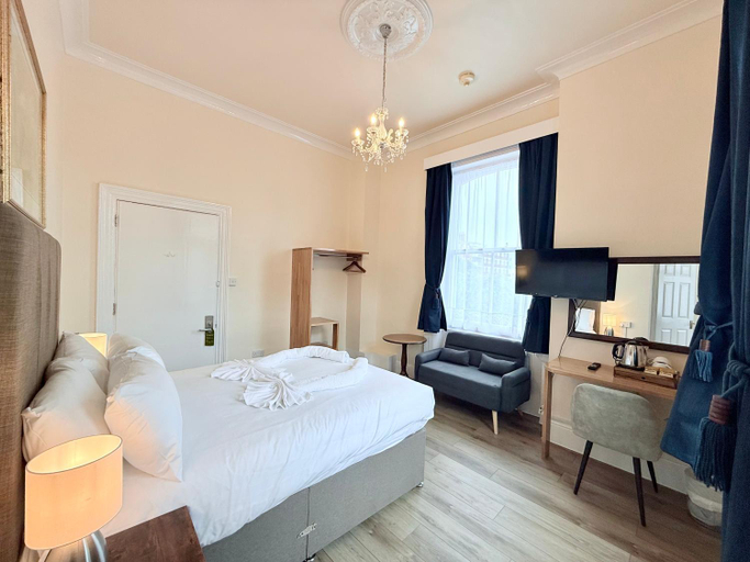 Bedroom 2, Vernon Guesthouse, East Sussex