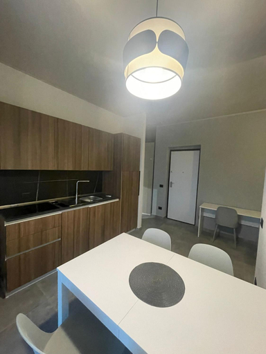 5, Residence Sabry, Piacenza