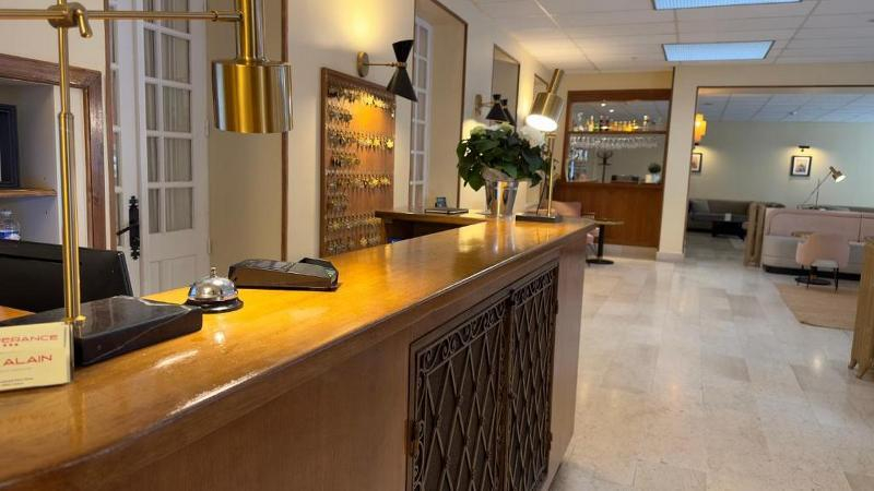Public Area, Grand Hotel de L'Esperance, Calvados